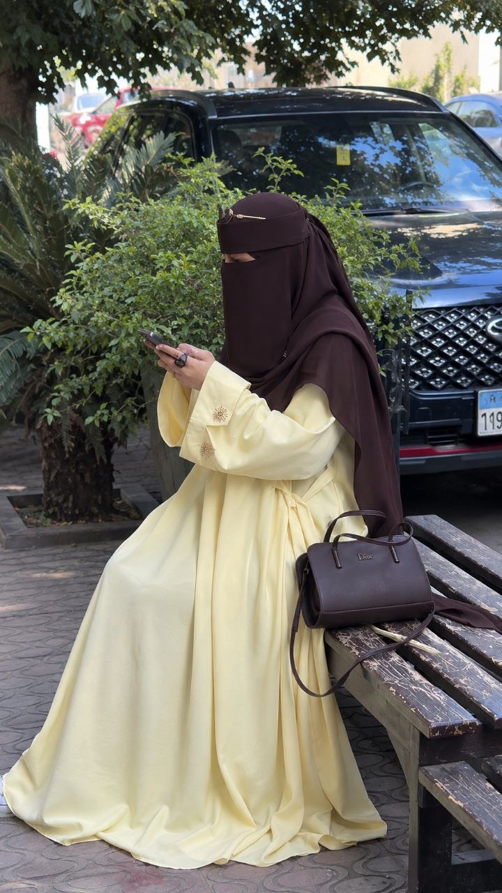 حجاب نسيم الصباح